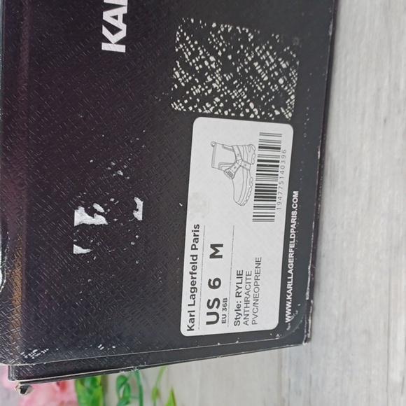 Karl Lagerfeld Paris Rylie Crystal Lug Sole Biker Boots~ NIB - Picture 9 of 11